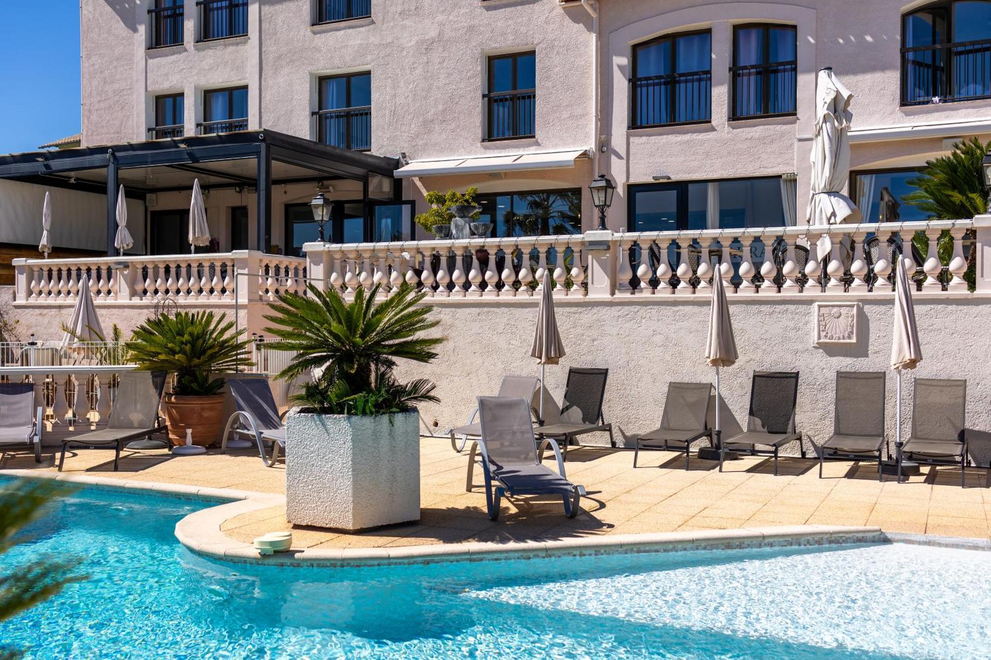Hotel & Restaurant Perla Riviera Villeneuve-Loubet Exterior foto